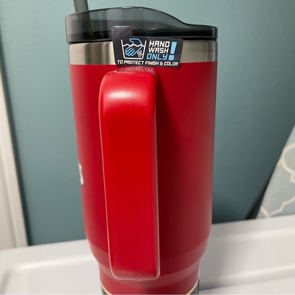 NWT Red Buc-ee's/Yukon Fit Forty Insulated Handle Cup Tumbler - Picture 5 of 7